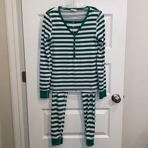 ninexis Someday At Christmas Pajama Set